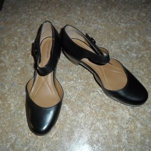 Easy Spirit "Clarice" Heel Black Leather 9.5W NWOT
